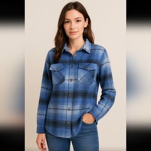 Just Polly New York Women’s Blue Plaid Button-Up Shirt Size L Long Sleeve Pocket